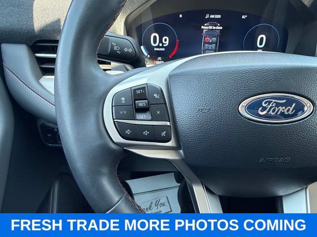 Certified 2025 Ford Explorer Active w/ Active Comfort Package AWD/4WD image 21