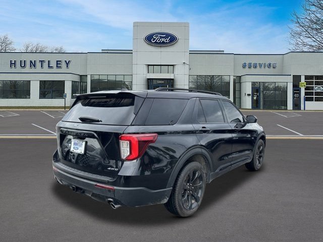 Certified 2024 Ford Explorer ST-Line w/ Class IV Trailer Tow Package AWD/4WD image 4