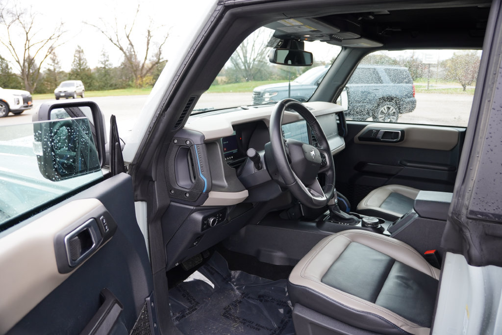 Certified 2024 Ford Bronco Wildtrak AWD/4WD image 16