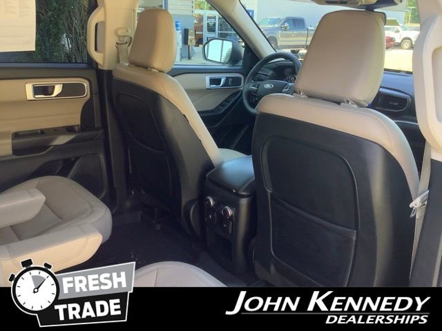 Certified 2020 Ford Explorer XLT w/ Equipment Group 202A AWD/4WD image 27
