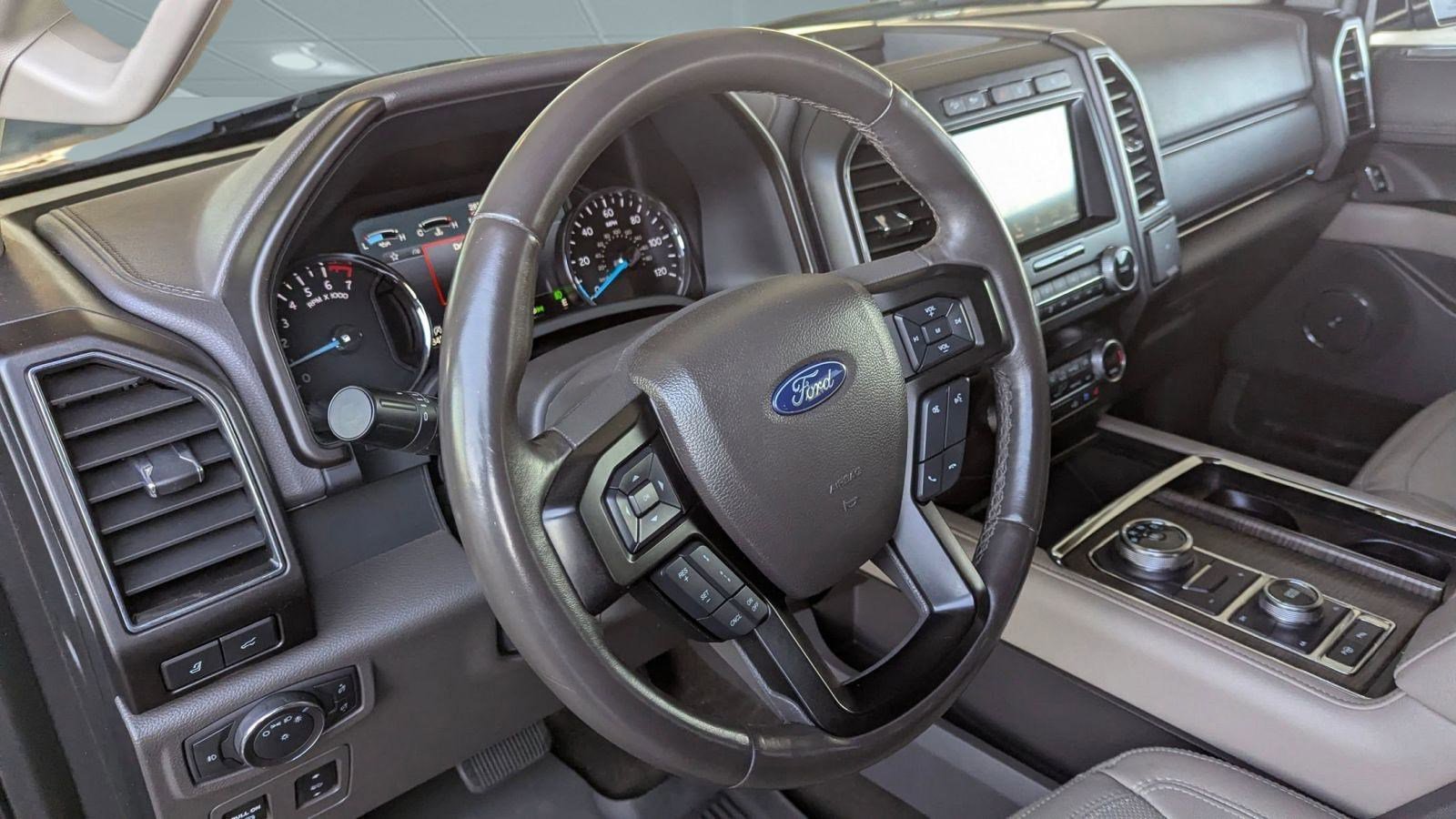 Certified 2019 Ford Expedition Limited w/ Equipment Group 301A image 24