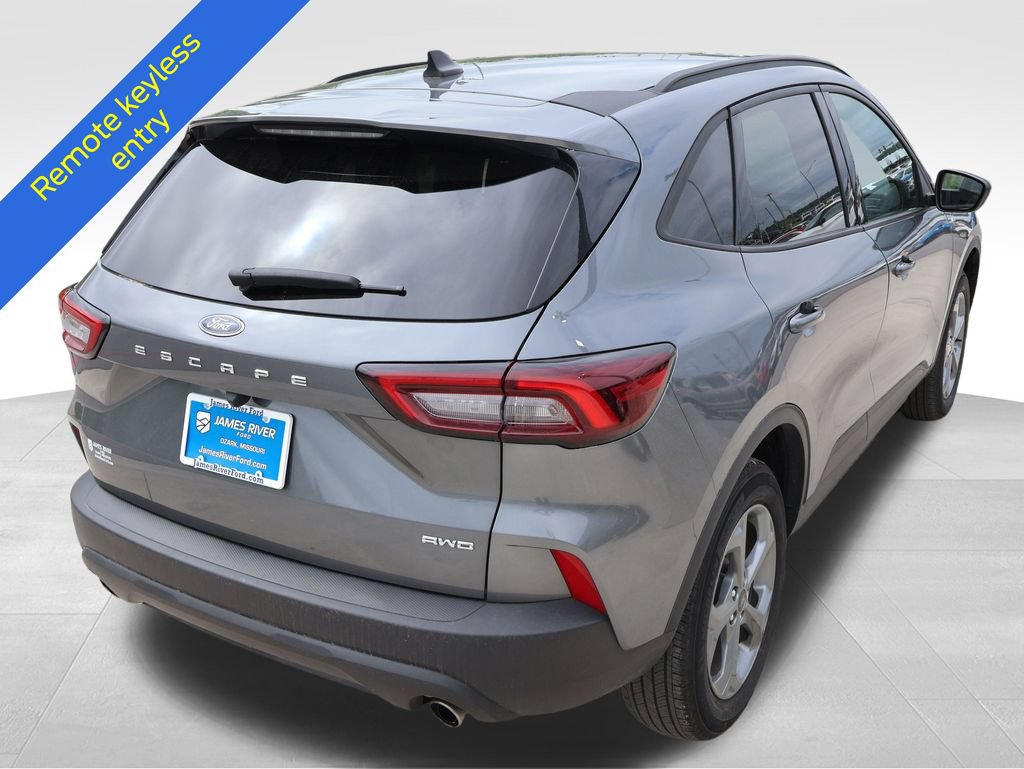 Certified 2025 Ford Escape ST-Line AWD/4WD image 6