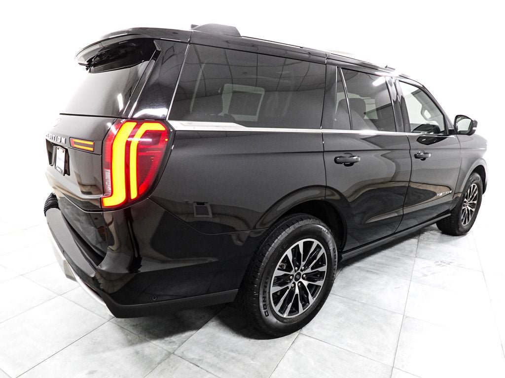 Certified 2025 Ford Expedition Platinum AWD/4WD image 7