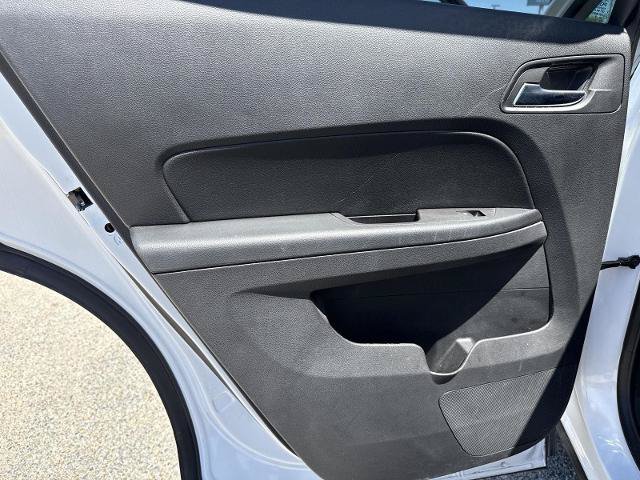 Used 2017 Chevrolet Equinox LT w/ Convenience Package FWD image 24