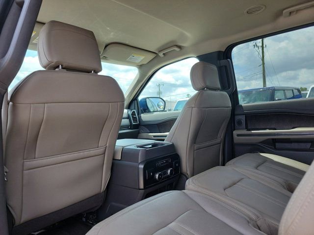 Certified 2019 Ford Expedition Limited AWD/4WD image 15