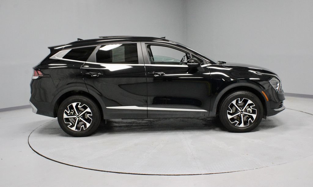 Used 2025 Kia Sportage EX w/ Premium Package AWD/4WD image 12