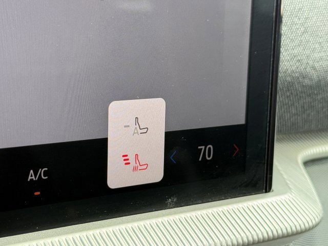 Certified 2025 Ford Explorer ST-Line w/ ST-Line Street Pack image 35