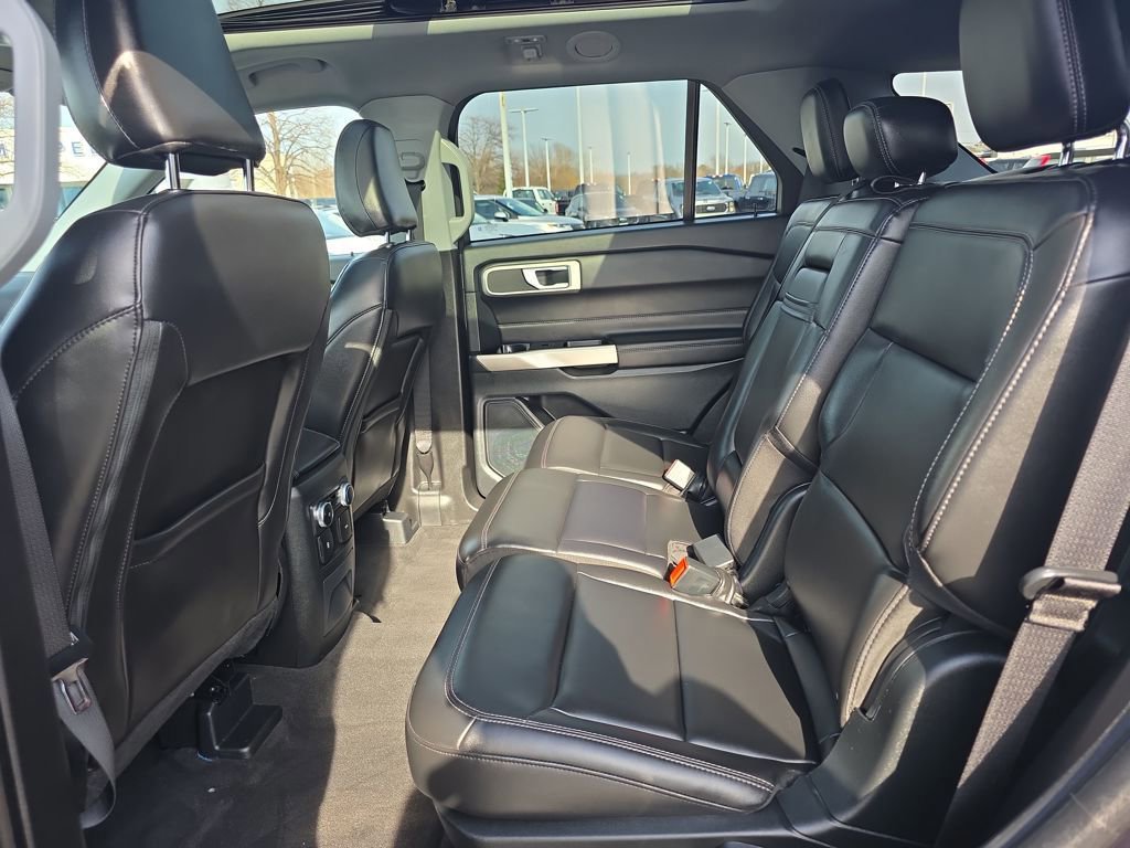 Certified 2023 Ford Explorer XLT w/ Equipment Group 202A image 38
