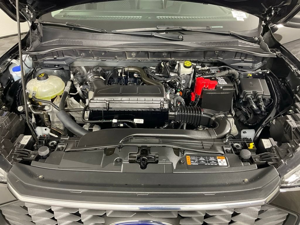 Certified 2024 Ford Escape Active FWD image 9