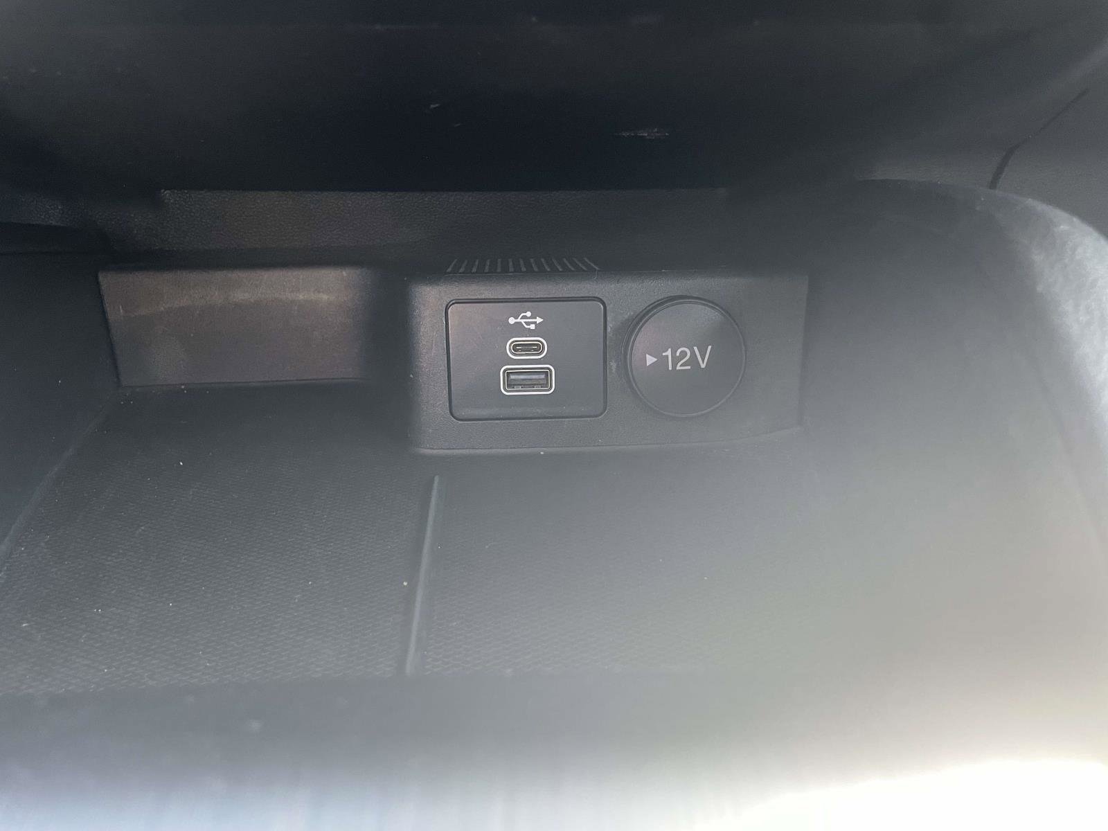 Certified 2025 Ford Escape Active FWD image 28