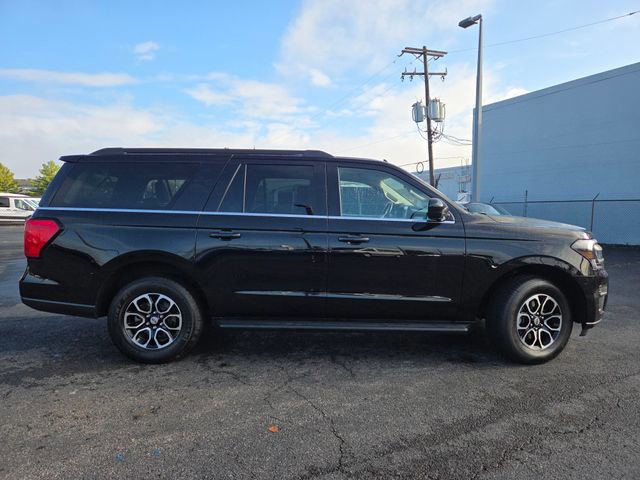 Certified 2024 Ford Expedition Max XLT image 6