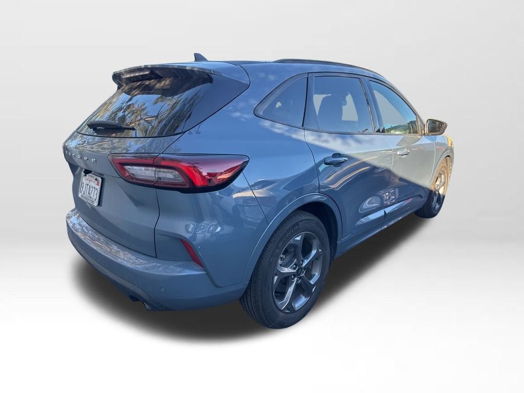 Certified 2023 Ford Escape ST-Line w/ Tech Pack #1 image 4