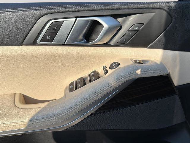 Used 2020 BMW X5 sDrive40i w/ Premium Package image 13