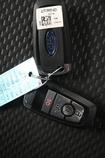 Certified 2025 Ford Escape ST-Line AWD/4WD image 17