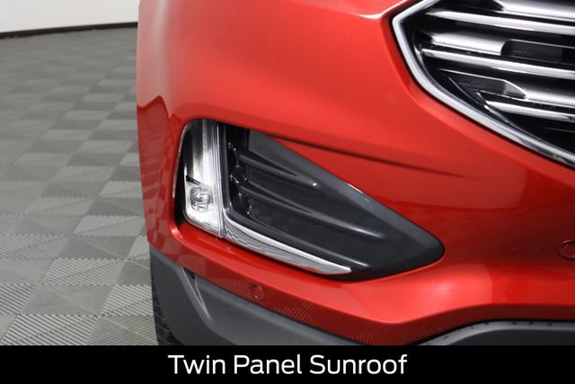 Certified 2024 Ford Edge Titanium w/ Equipment Group 301A image 17