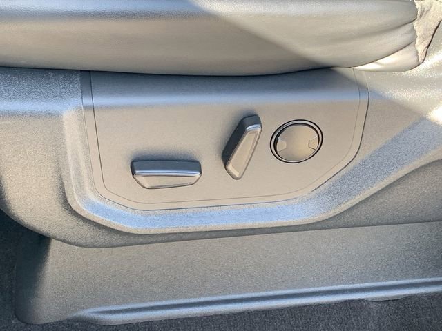 Certified 2022 Ford Expedition XLT w/ Equipment Group 202A image 40