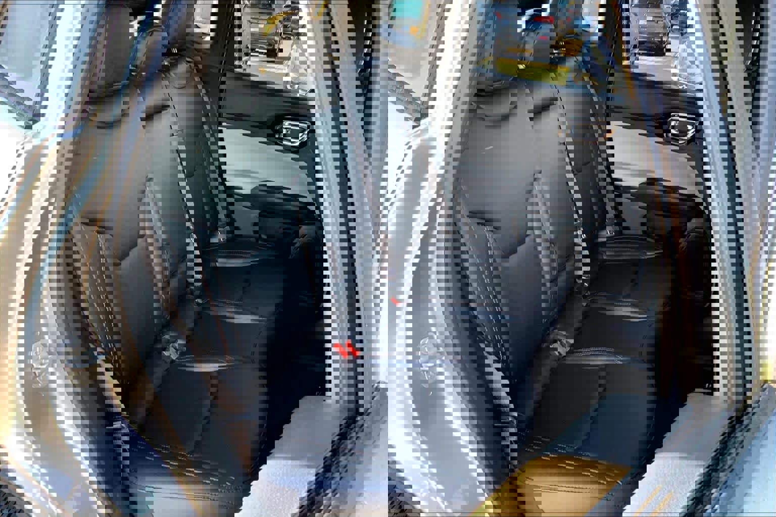 Used 2024 Jeep Compass Limited image 18