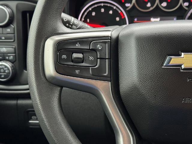 Used 2022 Chevrolet Silverado 2500 Custom w/ Custom Value Package image 19