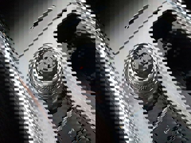 Certified 2022 Ford Explorer XLT w/ Equipment Group 202A image 14