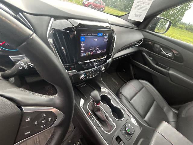 Used 2023 Chevrolet Traverse RS w/ LPO, Floor Liner Package AWD/4WD image 12
