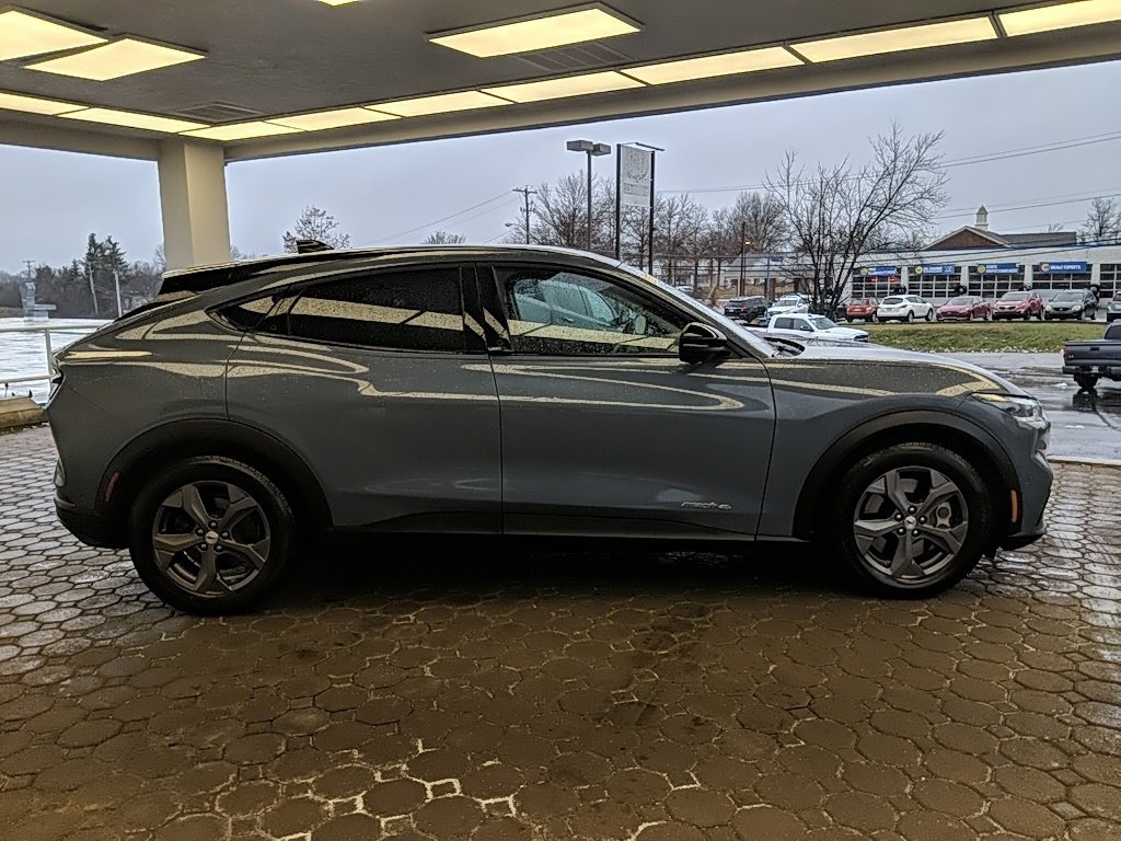 Certified 2023 Ford Mustang Mach-E Select image 4