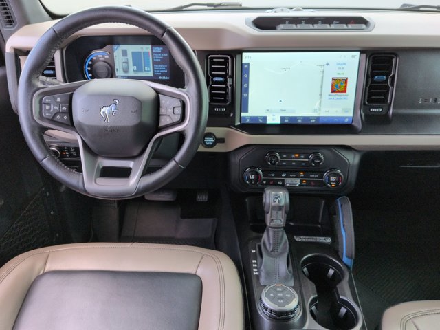 Certified 2023 Ford Bronco Wildtrak image 31