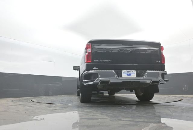 Used 2021 Chevrolet Silverado 1500 LTZ w/ Technology Package AWD/4WD image 38