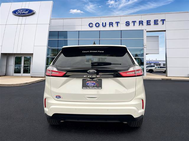 Certified 2024 Ford Edge ST-Line AWD/4WD image 6