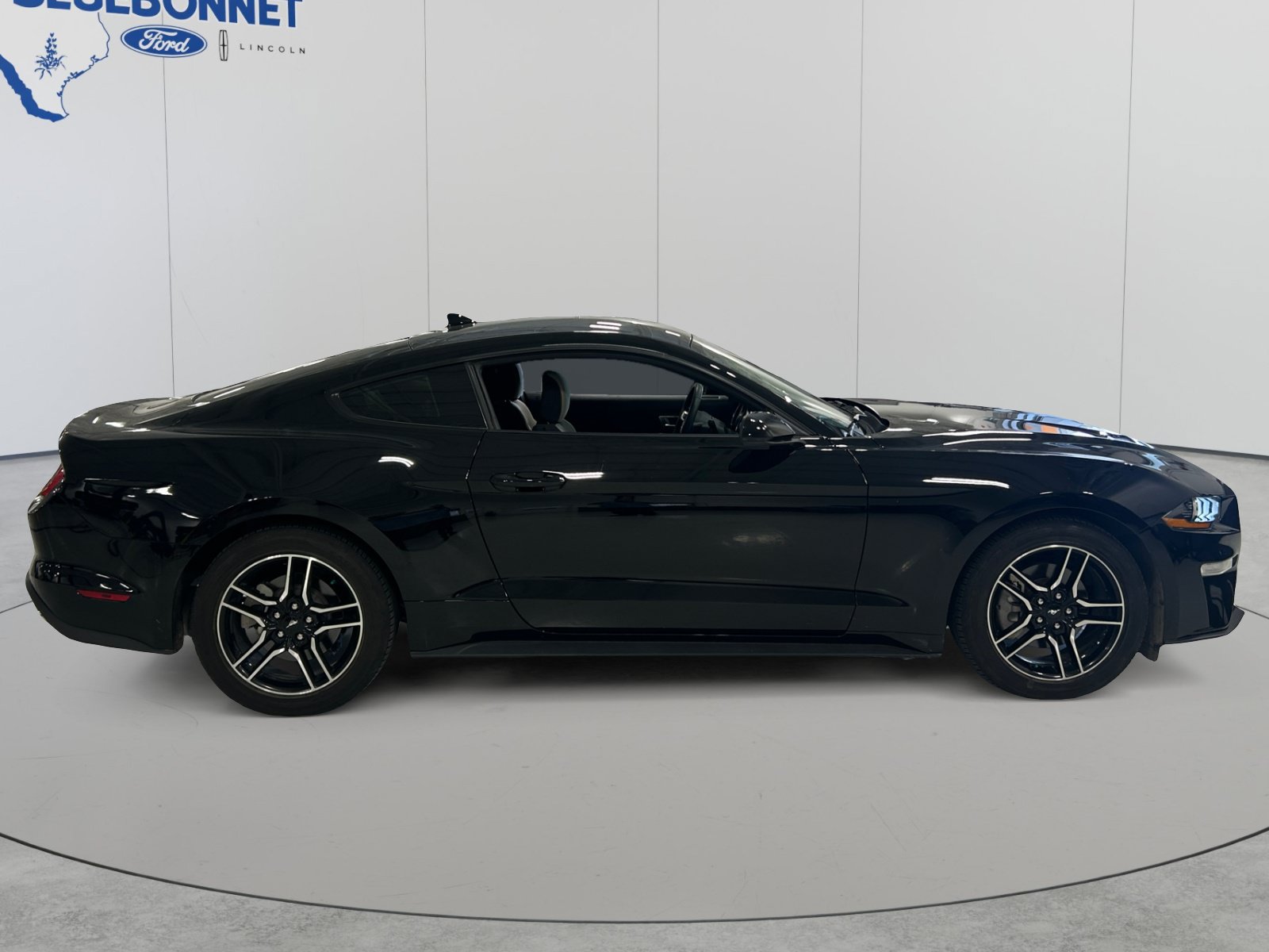 Certified 2022 Ford Mustang Coupe w/ Equipment Group 101A RWD image 4