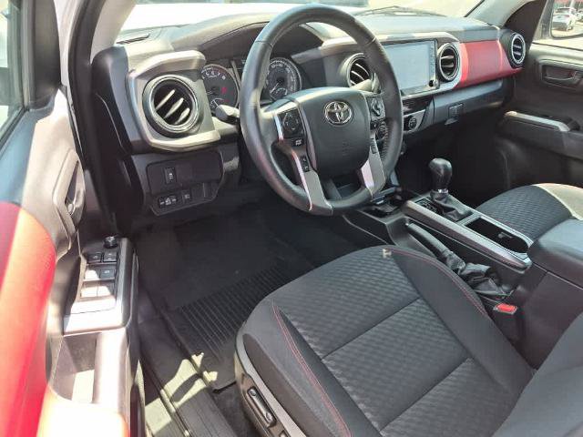 Used 2023 Toyota Tacoma SR5 AWD/4WD image 13