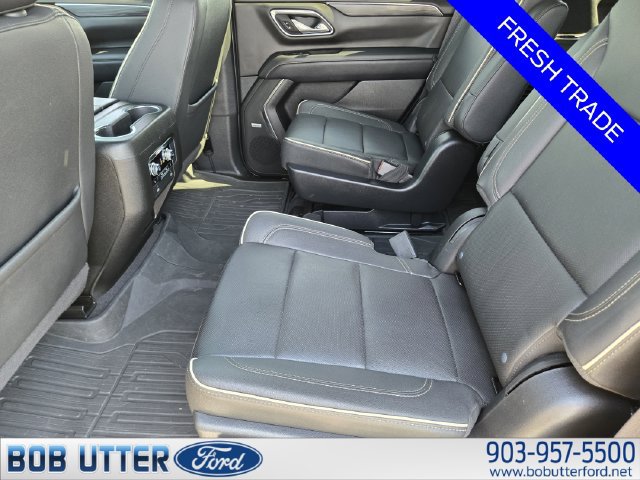 Used 2023 GMC Yukon SLT w/ SLT Premium Package AWD/4WD image 30