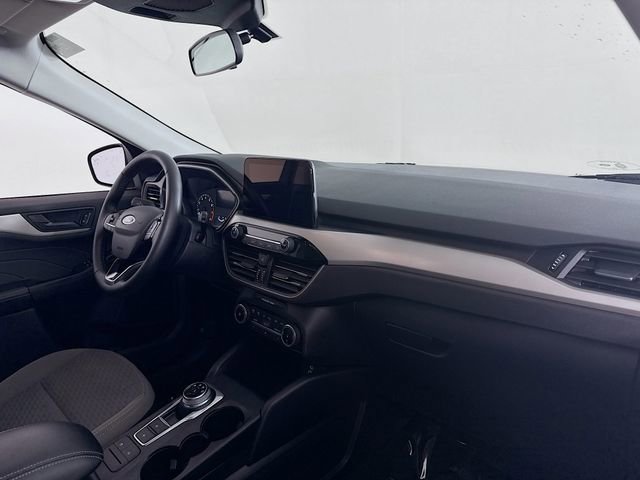 Certified 2022 Ford Escape SE w/ Cold Weather Package image 27