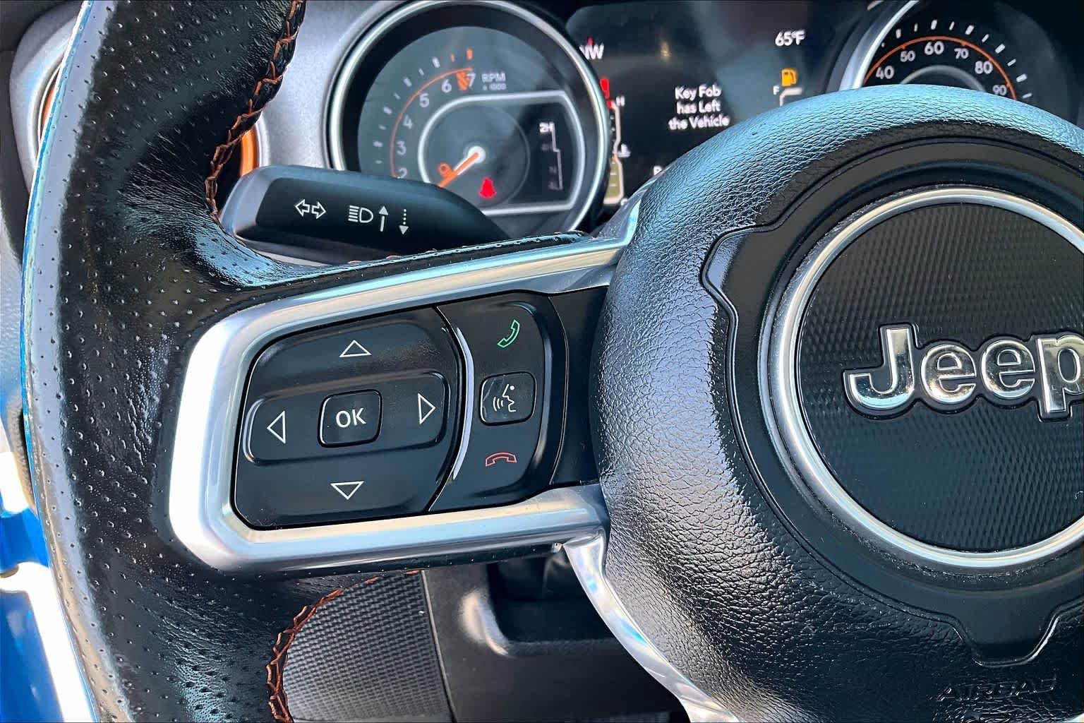 Used 2023 Jeep Gladiator Mojave w/ Cold Weather Group AWD/4WD image 19