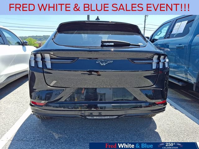 Certified 2023 Ford Mustang Mach-E Premium AWD/4WD image 7