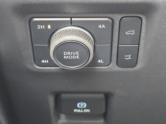 Certified 2025 Ford Expedition Platinum w/ Driver's Package image 16