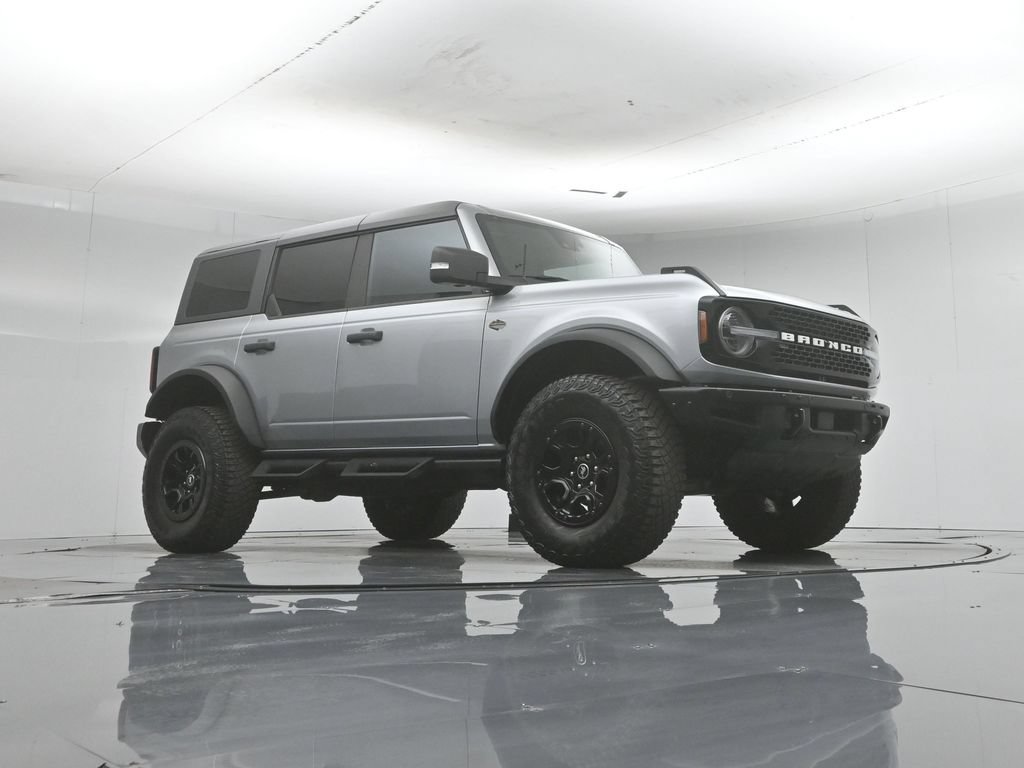 Certified 2023 Ford Bronco Wildtrak AWD/4WD image 4