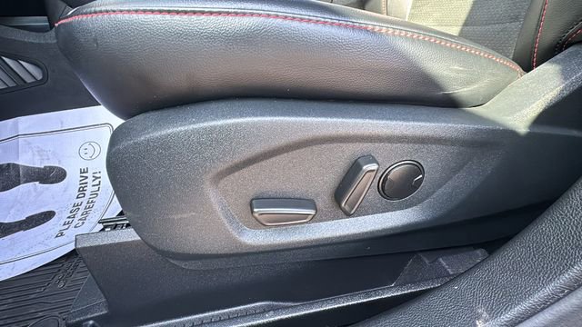 Certified 2024 Ford Edge ST-Line image 9