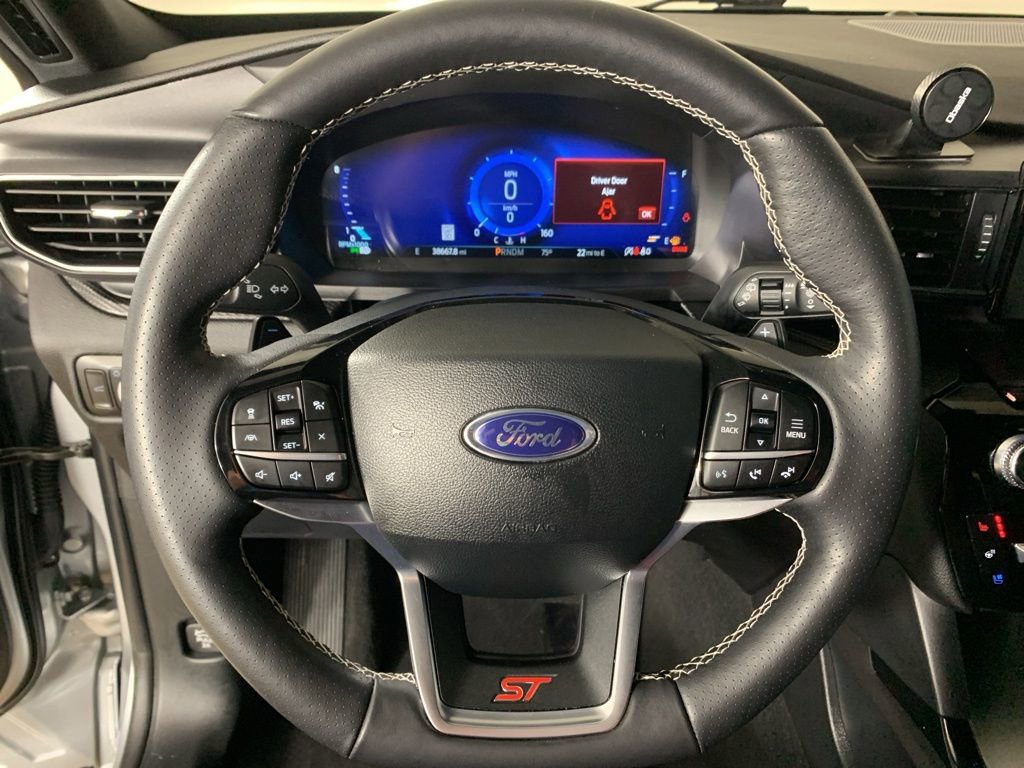 Certified 2024 Ford Explorer ST AWD/4WD image 23