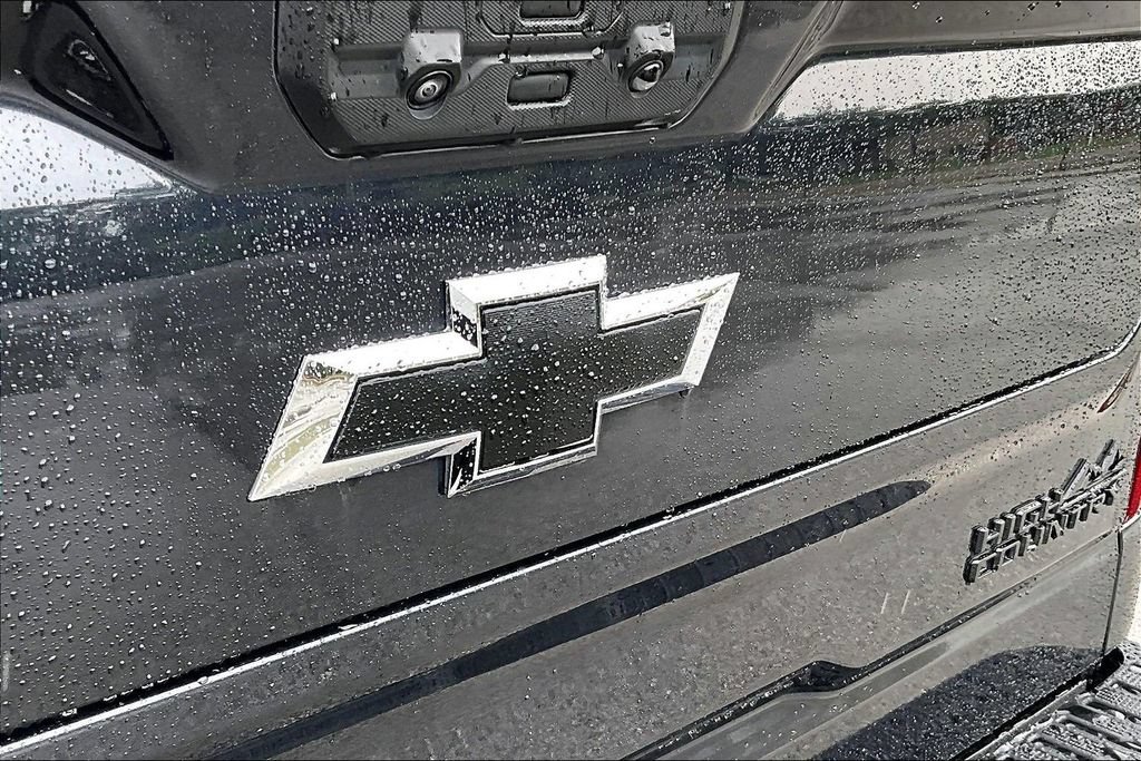 Used 2024 Chevrolet Silverado 1500 High Country w/ High Country Premium Package AWD/4WD image 31