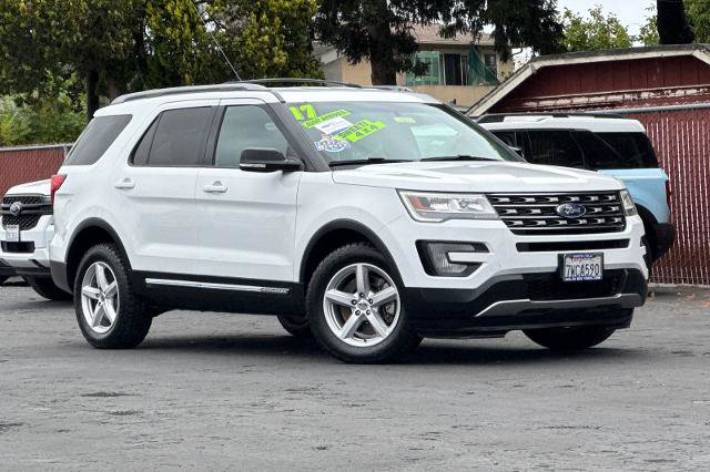 Certified 2017 Ford Explorer XLT