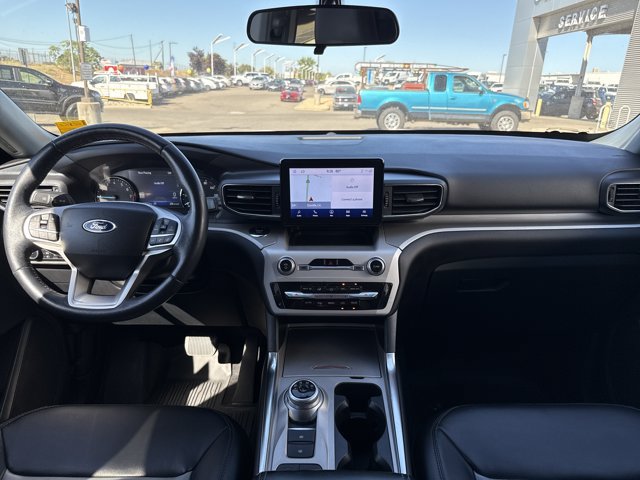Certified 2023 Ford Explorer XLT w/ Equipment Group 202A RWD image 16