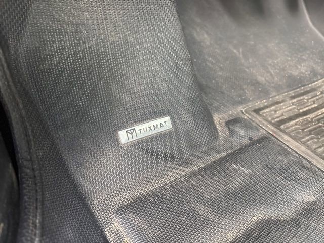 Used 2023 Chrysler Pacifica Limited w/ Uconnect Theater Family Group image 27