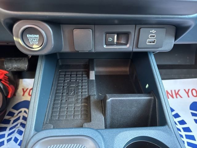 Certified 2025 Ford Maverick Lariat w/ 4K Tow Package image 25