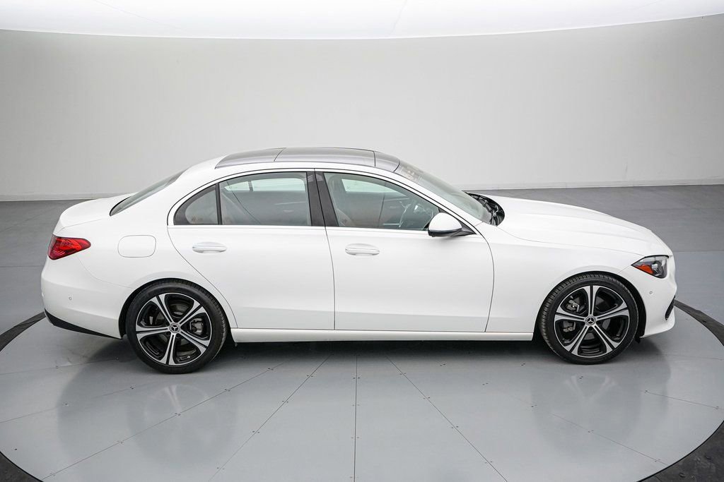 Used 2025 Mercedes-Benz C 300 Sedan image 6