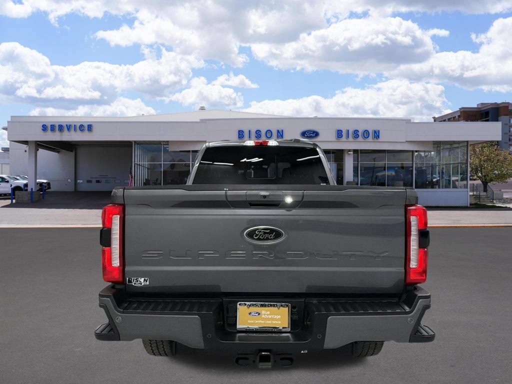 Certified 2025 Ford F350 Lariat w/ Lariat Ultimate Package AWD/4WD image 4