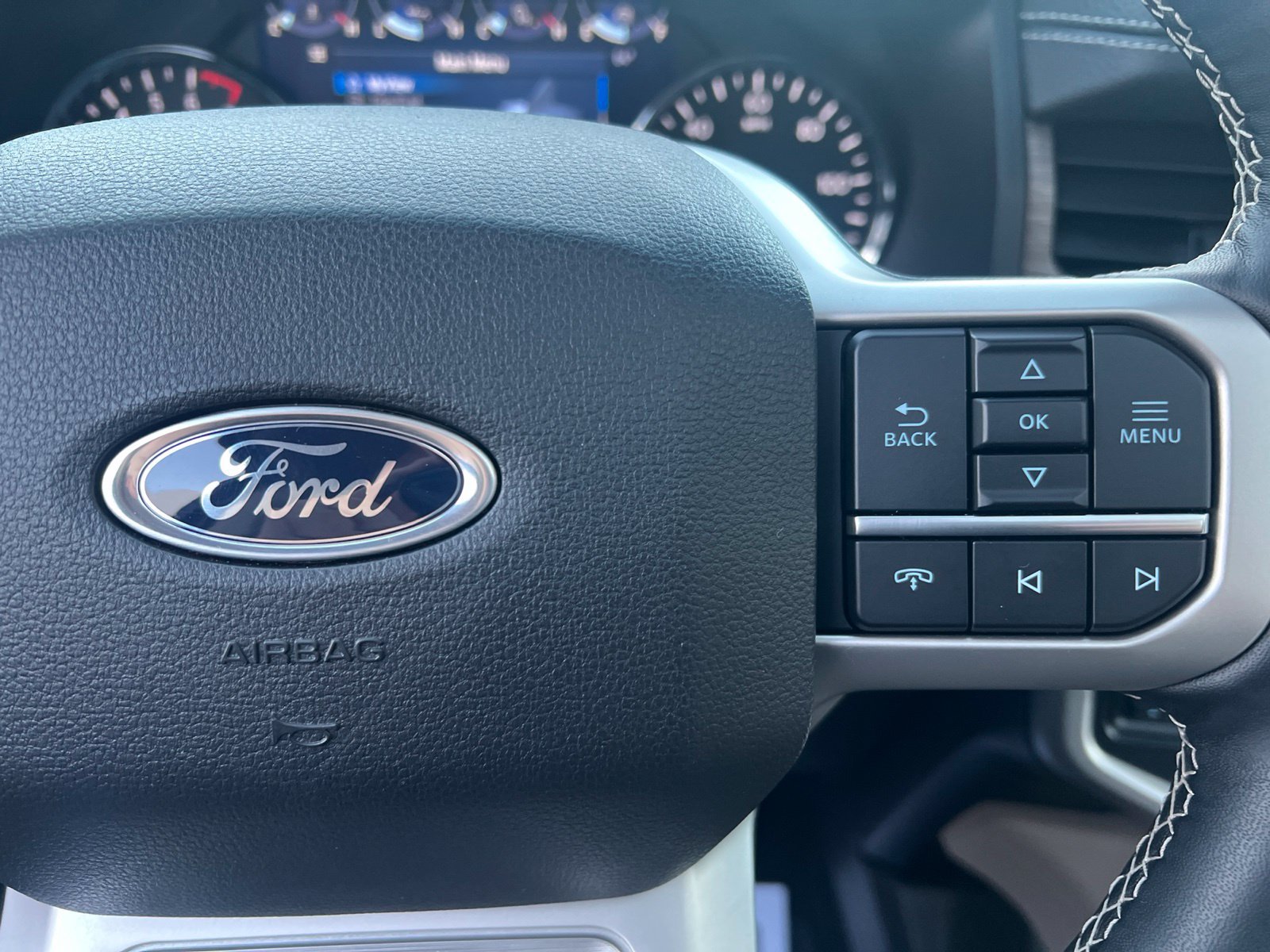 Certified 2024 Ford Expedition Limited AWD/4WD image 25