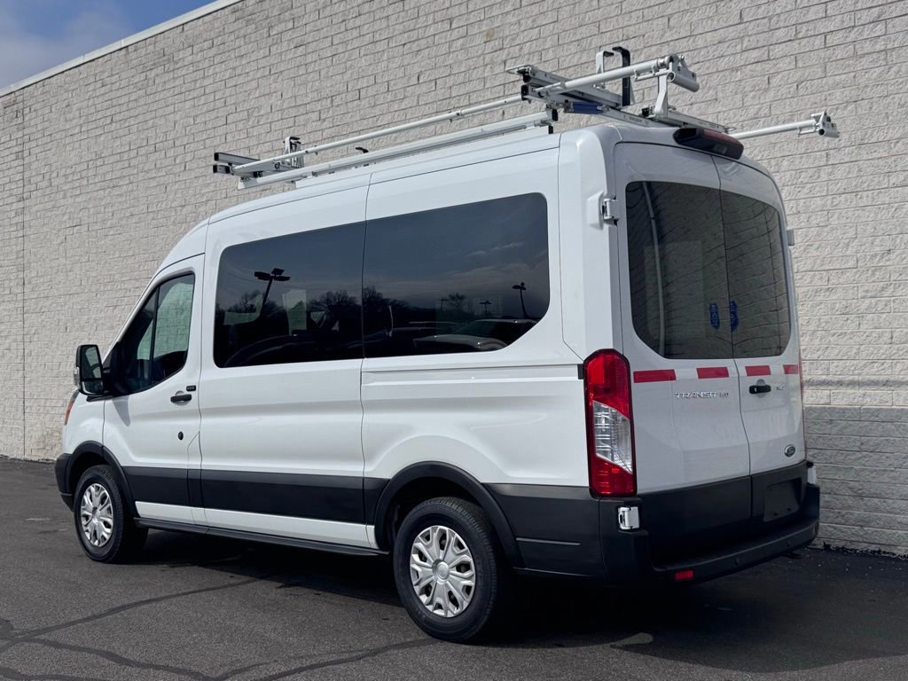 Certified 2019 Ford Transit 150 XLT image 5