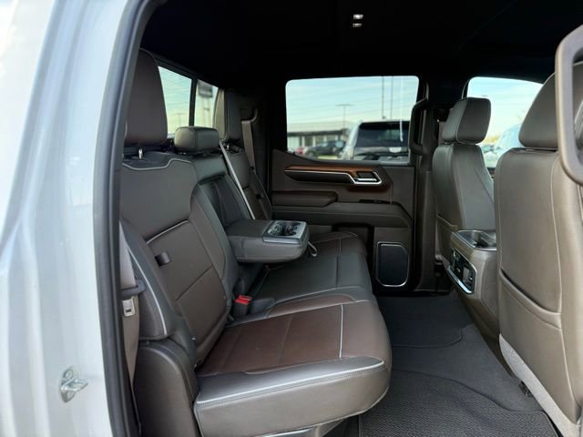 Used 2023 GMC Sierra 1500 Denali w/ Technology Package AWD/4WD image 25
