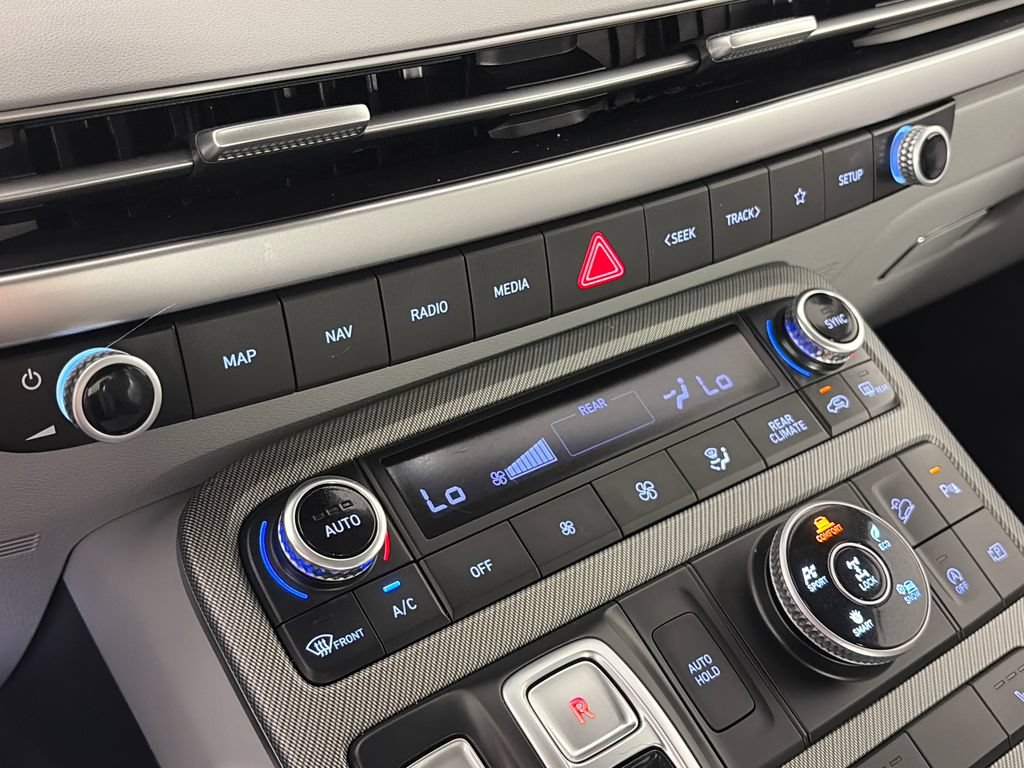 Used 2025 Hyundai Palisade SEL AWD/4WD image 21