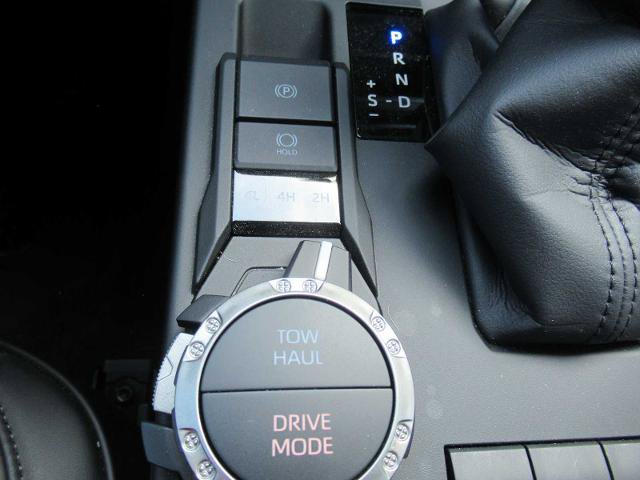 Used 2026 Toyota 4Runner SR5 AWD/4WD image 26